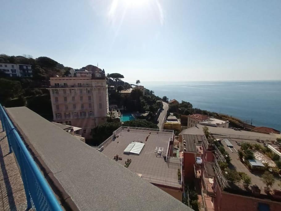 Appartamento Con Stupenda Vista Mare Zona Bristol Ραπάλο Εξωτερικό φωτογραφία